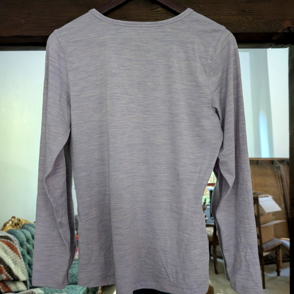 WOOLX Women's Remi Long Sleeved Crew Tee size L “Lilac”” Colorway
